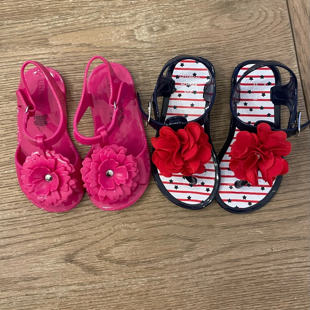 Set of 2 sandals- size 6